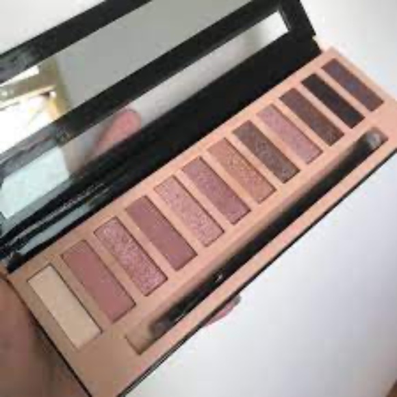 LA Girl NUDES Eyeshadow pallet BNIB - Picture 3 of 6